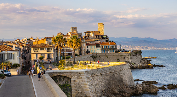 Chauffeur Privé VTC à Antibes
